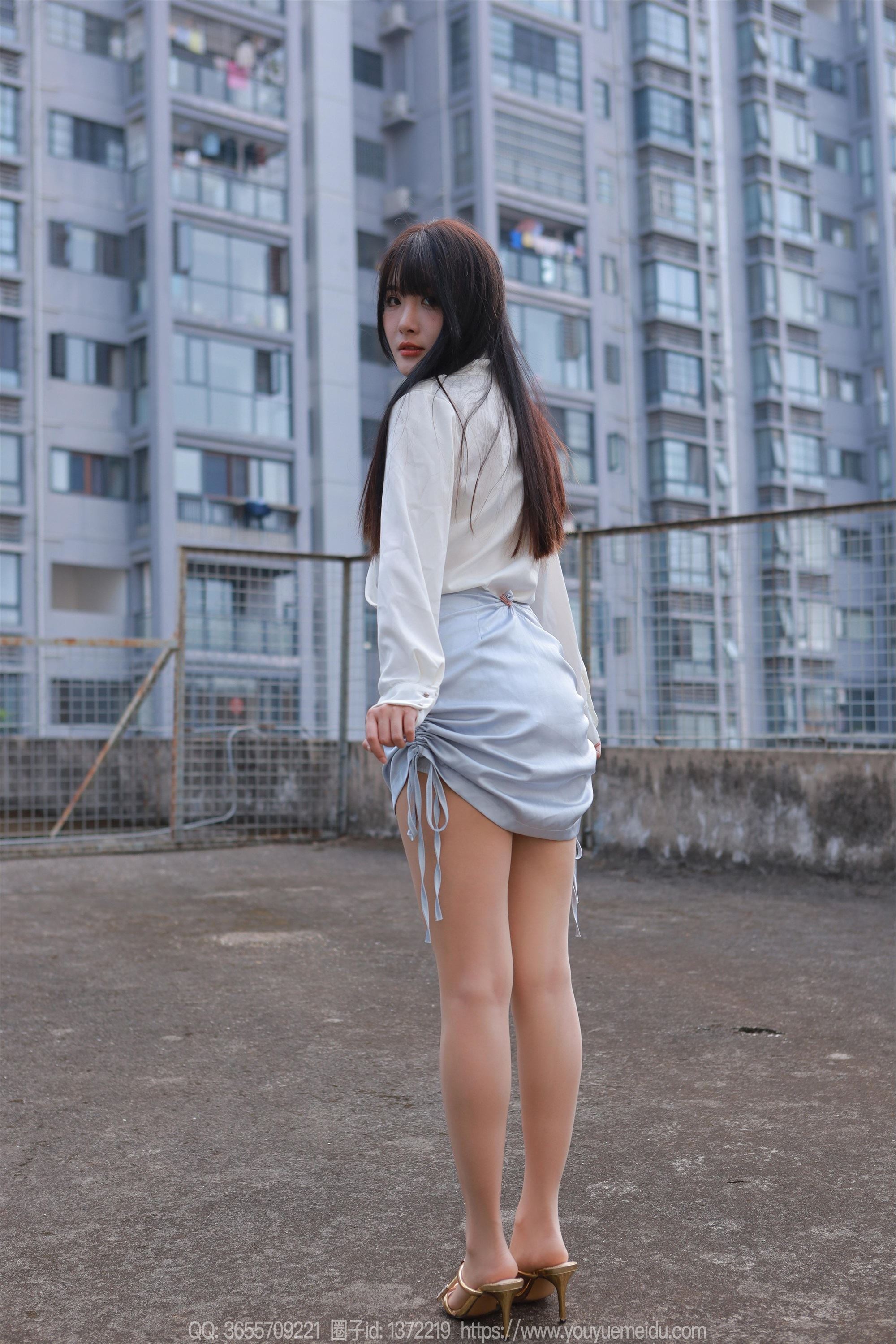 IESS异思趣向  2024.11.10 丝享家 1894 婉萍《蓝色短裙（下）》